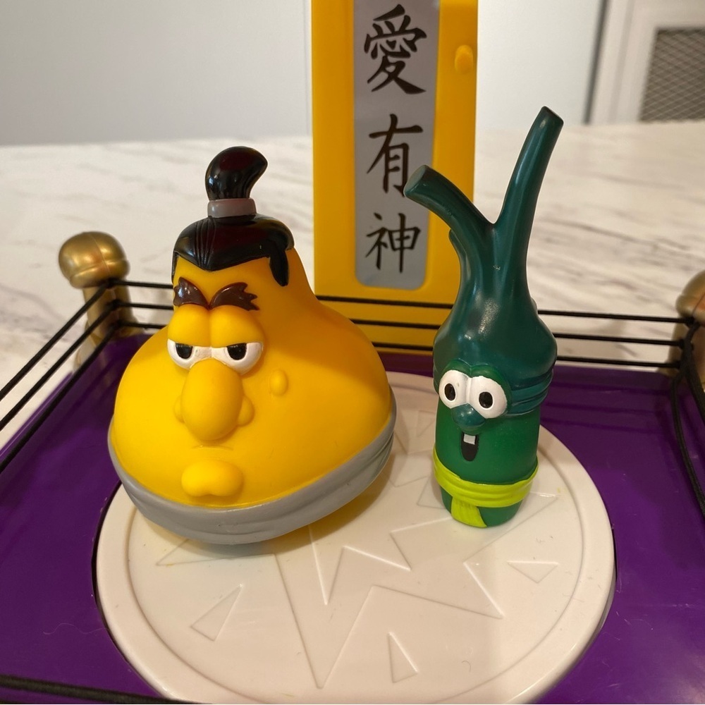 Vintage Veggie Tales Sumo Of The Opera play set worn figurines - Picture 7 of 12